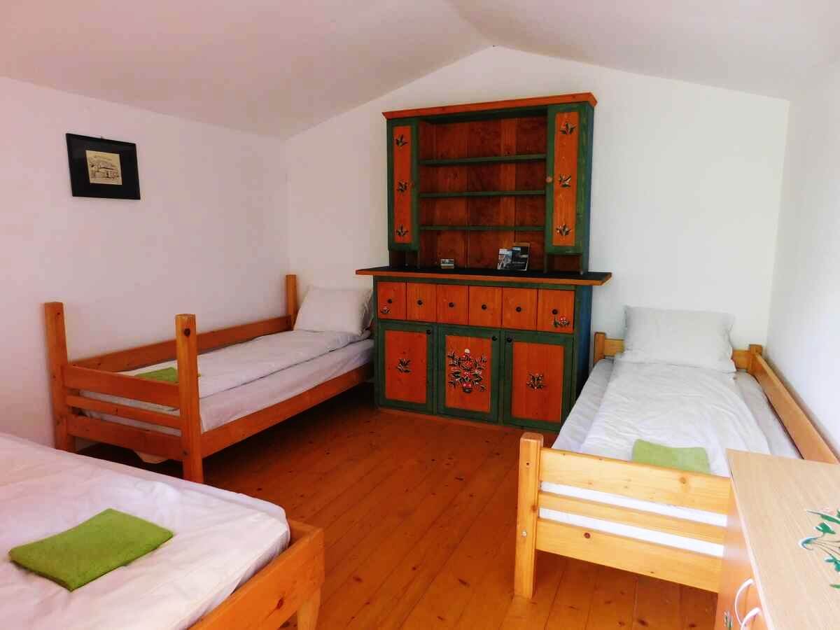 casa veche camping musai coltesti rimetea