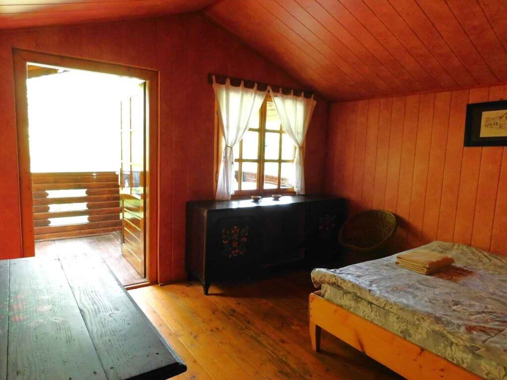 casa veche camping musai coltesti rimetea