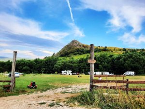 intrare la zona de campare camping musai coltesti rametea